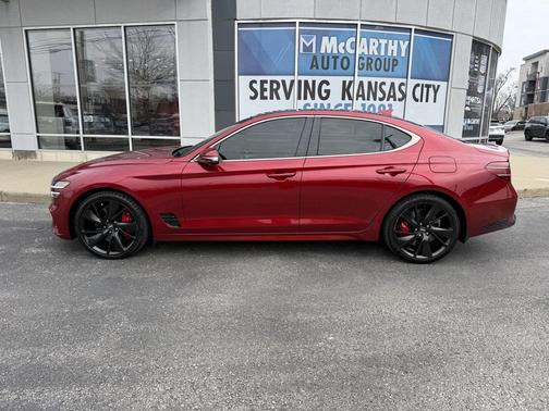 2023 Genesis G70 3.3T RWD
