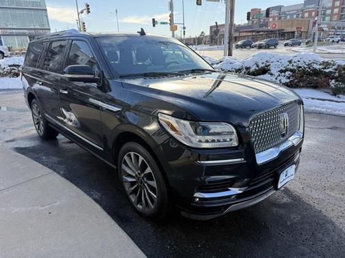 2019 Lincoln Navigator L Select