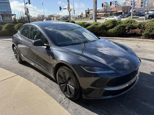 2025 Tesla Model 3 Long Range