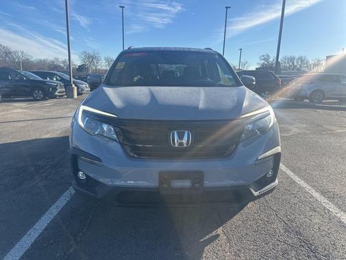 2022 Honda Pilot AWD Special Edition
