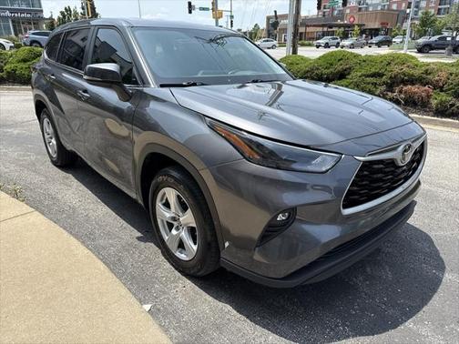 2023 Toyota Highlander LE