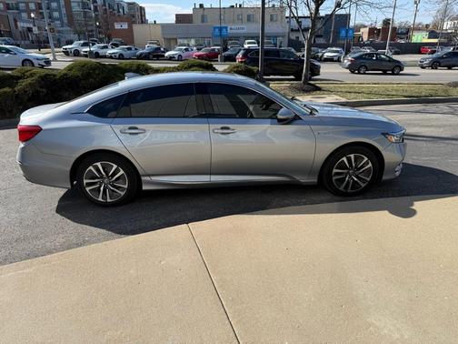 2020 Honda Accord Hybrid Touring