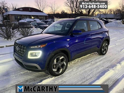 2022 Hyundai VENUE Limited