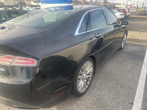 2015 Lincoln MKZ Base