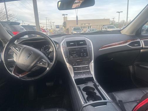 2015 Lincoln MKZ Base