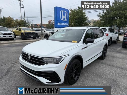 2023 Volkswagen Tiguan 2.0T SE R-Line Black