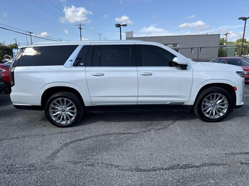 2021 Cadillac Escalade ESV Premium Luxury