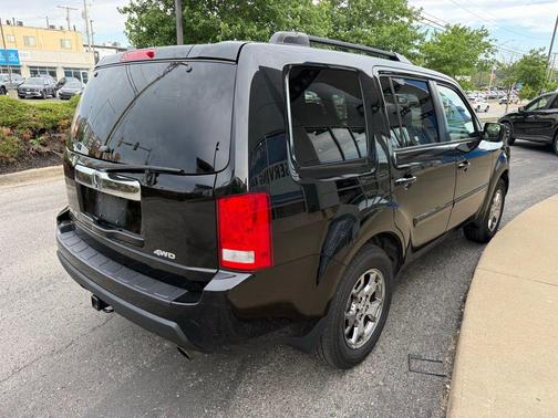 Crystal Black Pearl 2011 Honda Pilot EX-L