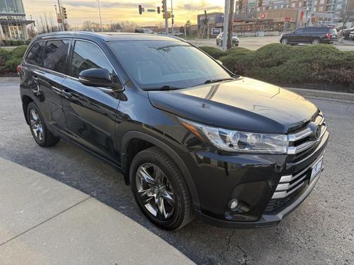 2019 Toyota Highlander Limited Platinum
