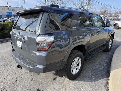 2024 Toyota 4Runner SR5 Premium