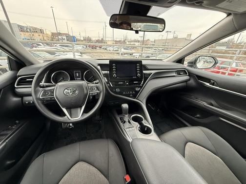 2024 Toyota Camry LE
