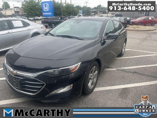 Mosaic Black Metallic 2023 Chevrolet Malibu FWD 1LT