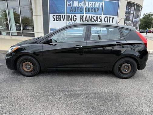 2013 Hyundai Accent GS
