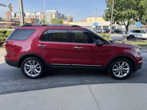 2012 Ford Explorer XLT