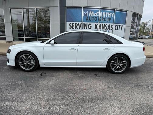 Glacier White 2017 Audi A8 L 3.0T