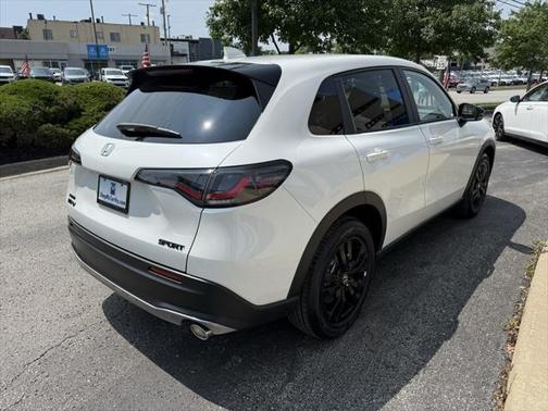 2026 Honda HR-V 2WD Sport