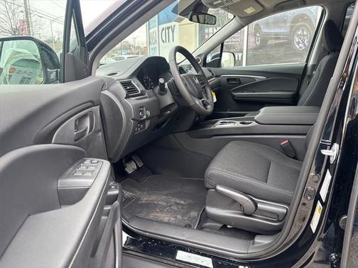 2025 Honda Ridgeline Sport