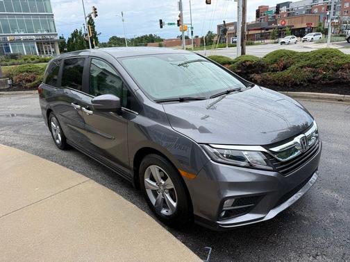 Gray 2019 Honda Odyssey EX-L