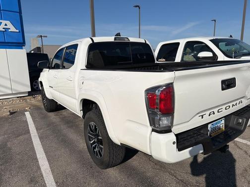 2021 Toyota Tacoma TRD Sport