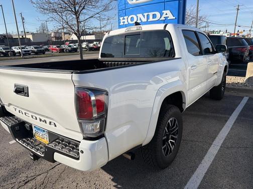 2021 Toyota Tacoma TRD Sport
