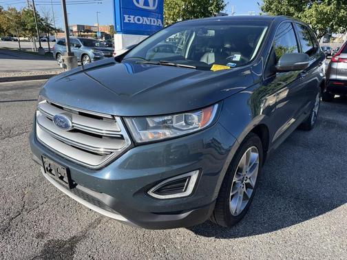 2016 Ford Edge Titanium