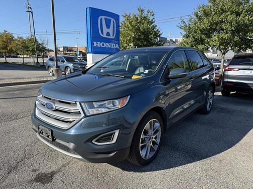 2016 Ford Edge Titanium