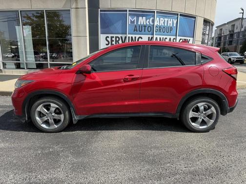 2017 Honda HR-V LX