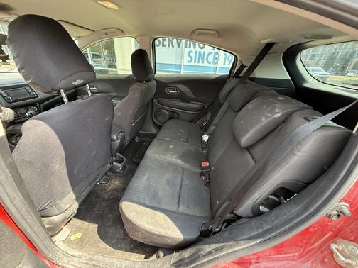 2017 Honda HR-V LX
