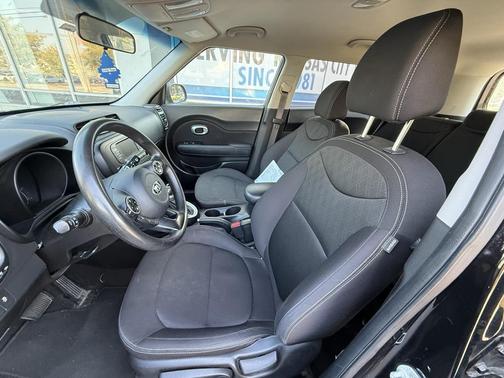 2018 Kia Soul Base