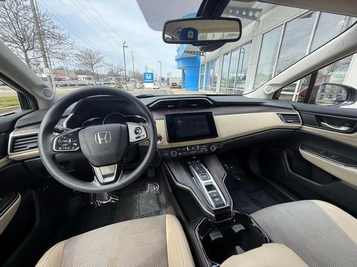 Maroon 2021 Honda Clarity Plug-In Hybrid Base