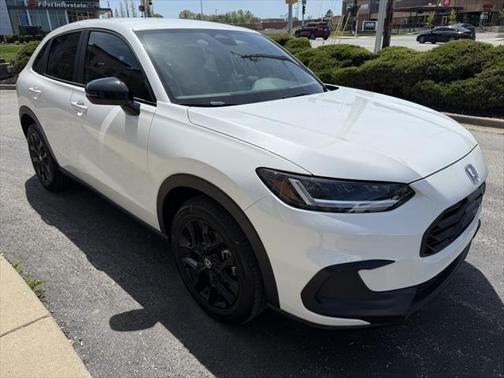 2025 Honda HR-V AWD Sport