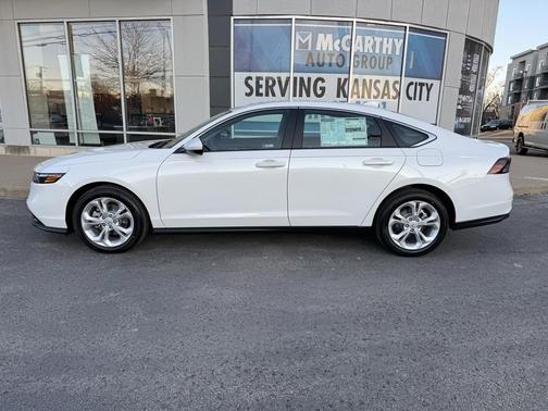 2025 Honda Accord LX 1.5T