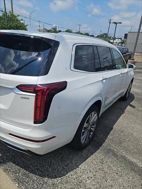 2020 Cadillac XT6 Premium Luxury FWD