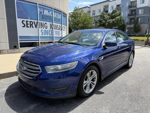 2015 Ford Taurus SEL