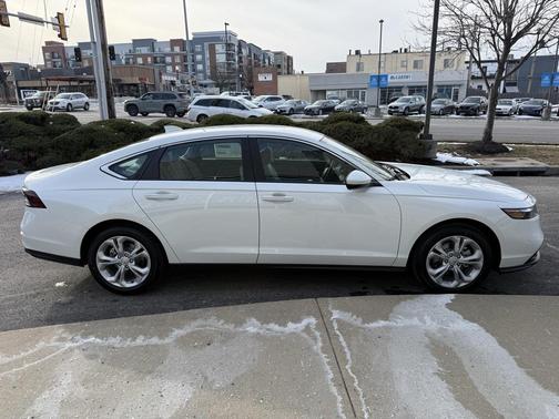 2026 Honda Accord LX 1.5T