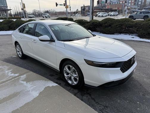 2026 Honda Accord LX 1.5T