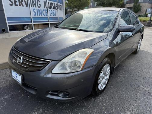 2010 Nissan Altima 2.5 S
