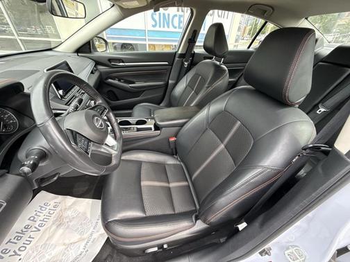 2023 Nissan Altima SR FWD