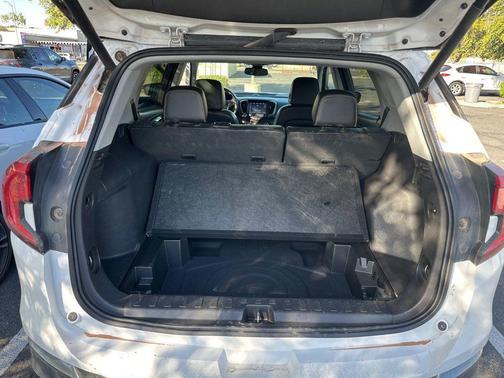 2024 GMC Terrain AWD AT4