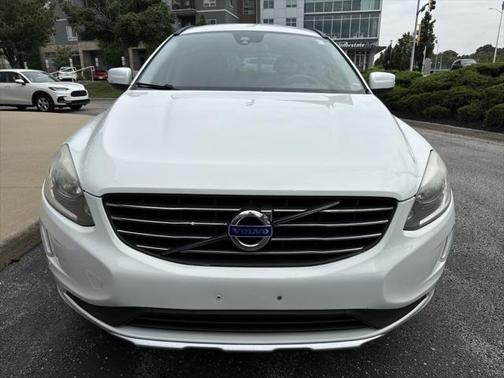 2015 Volvo XC60 T5
