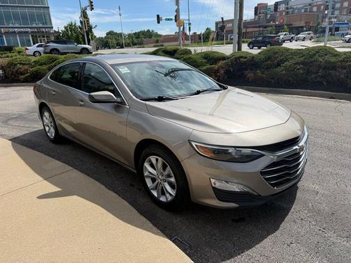 Mineral Gray Metallic 2023 Chevrolet Malibu FWD 1LT