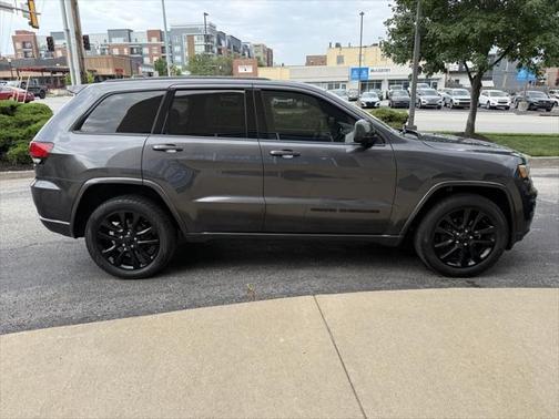 2018 Jeep Grand Cherokee Altitude
