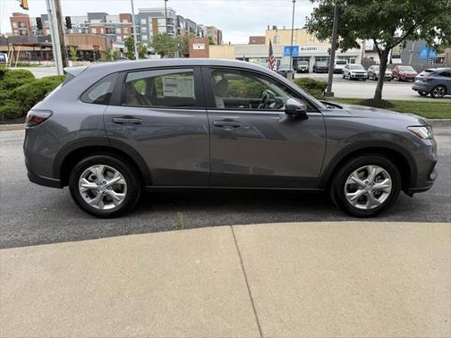 2025 Honda HR-V LX