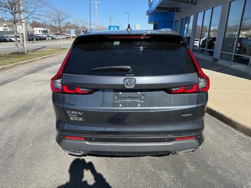 2023 Honda CR-V Hybrid Sport Touring AWD