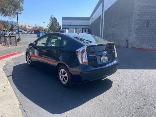 2012 Toyota Prius Two