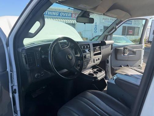 2020 Chevrolet Express 3500 RWD 3500 Extended Wheelbase WT