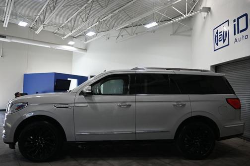 Ceramic Pearl 2021 Lincoln Navigator Reserve