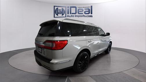 Ceramic Pearl 2021 Lincoln Navigator Reserve