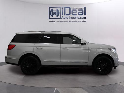 Ceramic Pearl 2021 Lincoln Navigator Reserve