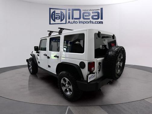 Bright White 2015 Jeep Wrangler Unlimited Sahara